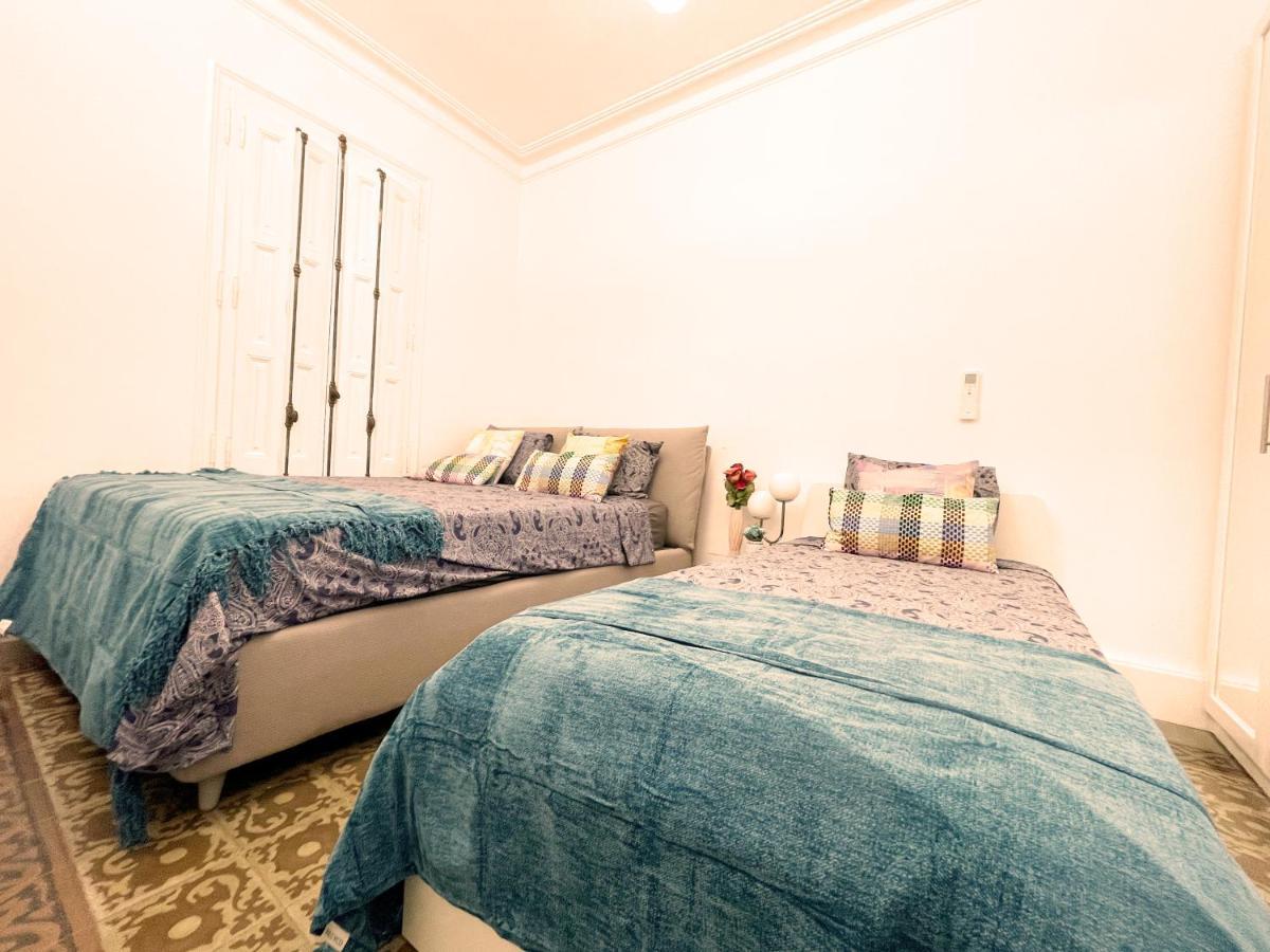 Bcn Centric Rooms Барселона Екстериор снимка