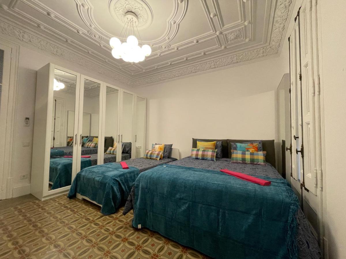 Bcn Centric Rooms Барселона Екстериор снимка